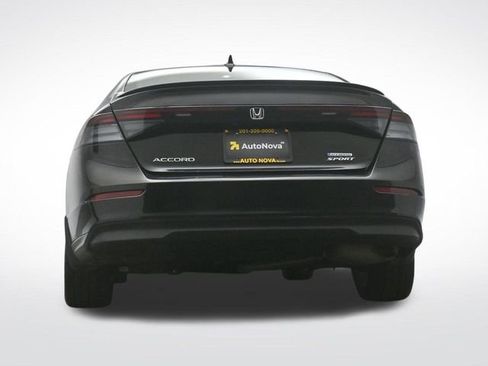 Used 2023 Honda Accord Sport image 37