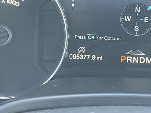 Used 2020 Ford F150 Platinum w/ Equipment Group 701A Luxury AWD/4WD image 20