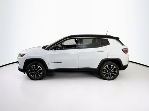 Used 2022 Jeep Compass Limited AWD/4WD image 8