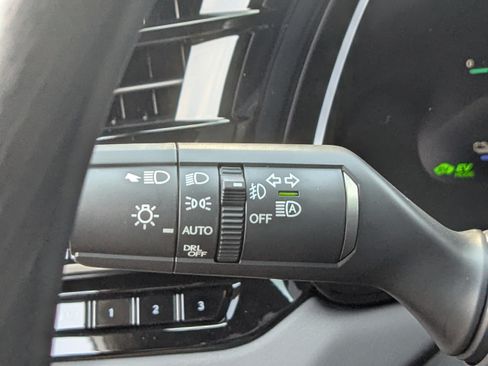 New 2026 Lexus RX 450h AWD w/ Convenience Package image 25
