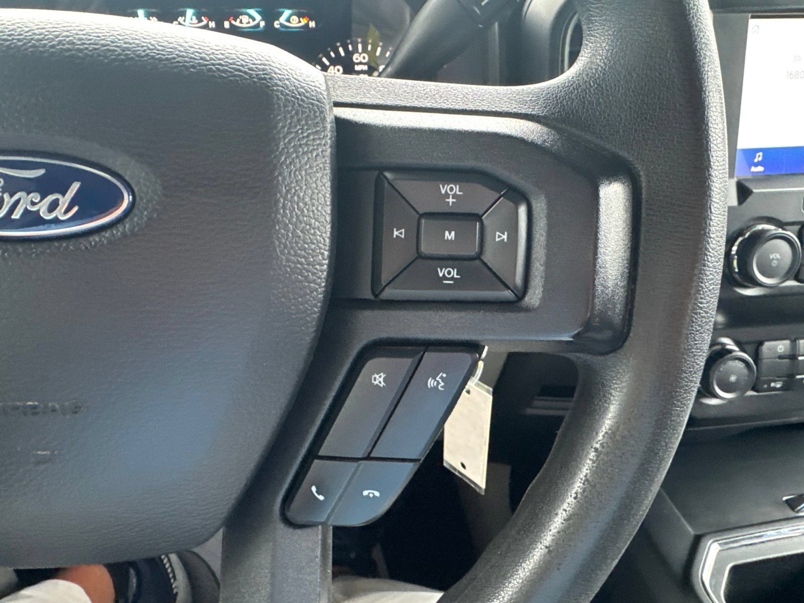 Used 2020 Ford F150 XL w/ Equipment Group 101A Mid AWD/4WD image 26