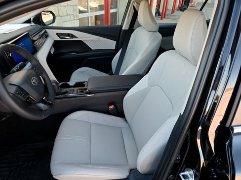 New 2026 Toyota Camry XLE FWD image 16