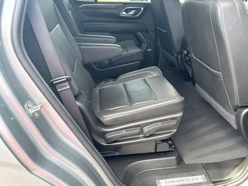 Used 2024 Chevrolet Tahoe LT RWD image 15