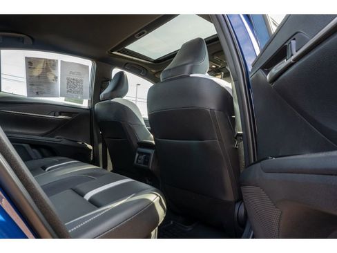 Used 2025 Toyota Camry SE image 16