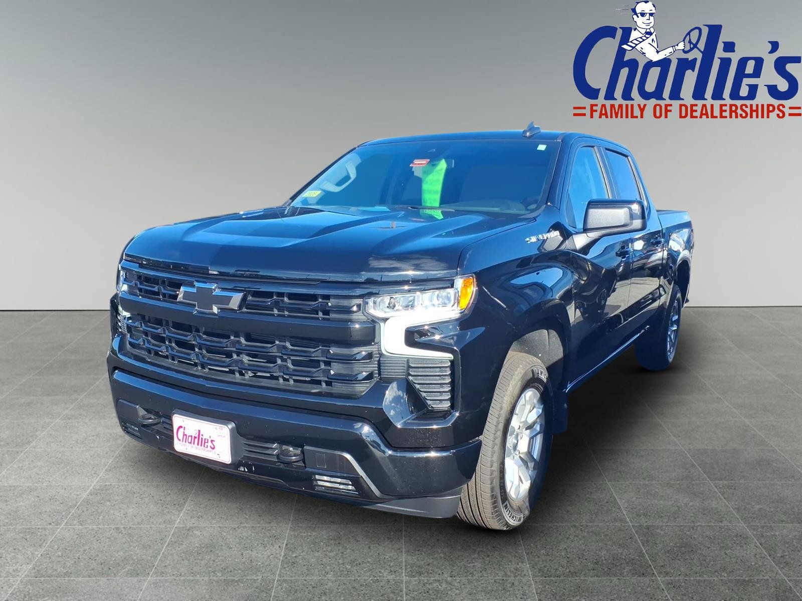 Used 2026 Chevrolet Silverado 1500 RST AWD/4WD image 1