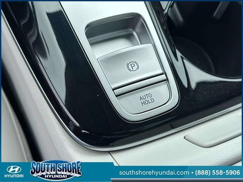 Certified 2023 Hyundai Tucson Limited AWD/4WD image 38