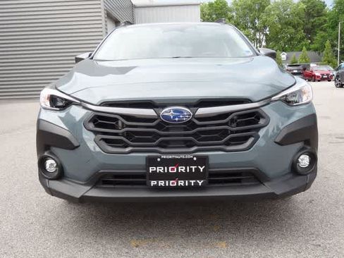 Used 2024 Subaru Crosstrek 2.0i Premium w/ Popular Package #3 AWD/4WD image 5