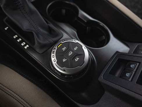 Used 2021 Ford Bronco Wildtrak image 22