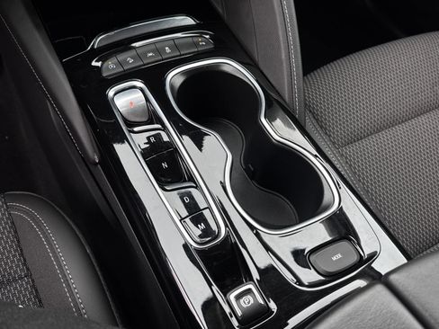 Used 2023 Buick Envision Preferred image 20