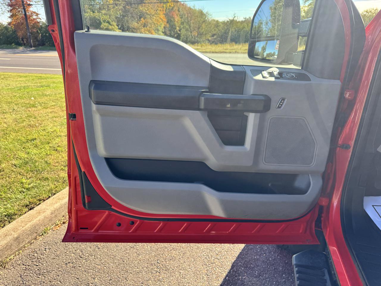 Used 2019 Ford F450 XL w/ XL Value Package AWD/4WD image 16