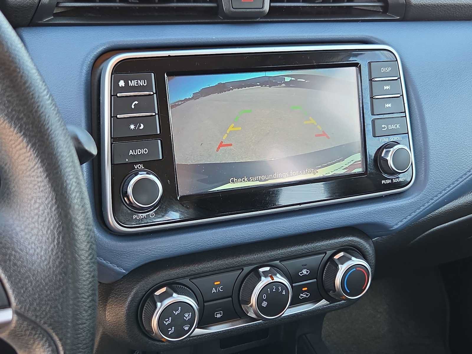 Used 2025 Nissan Versa SV FWD image 25