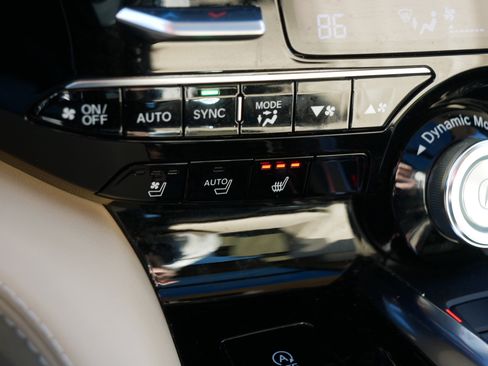 Used 2022 Acura MDX SH-AWD w/ Advance Package image 28