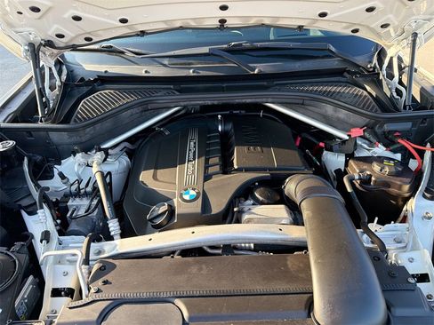 Used 2015 BMW X5 xDrive35i image 32