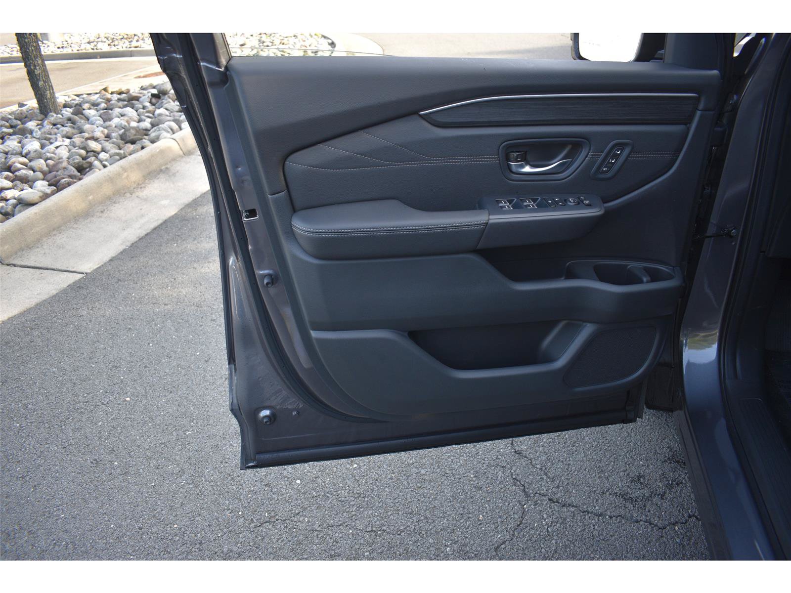 New 2026 Honda Pilot Touring image 26