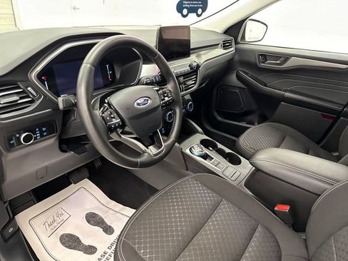Used 2023 Ford Escape Active AWD/4WD image 10