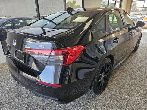 Used 2024 Honda Civic Si image 2
