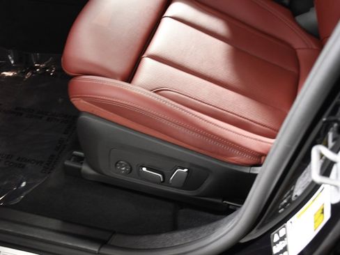 Used 2024 BMW X3 M40i image 13