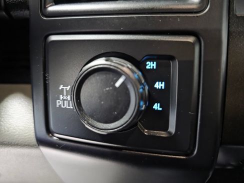 Used 2018 Ford F150 XL w/ Equipment Group 101A Mid AWD/4WD image 13