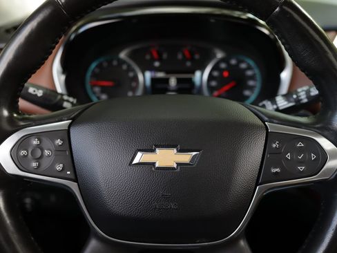 Used 2018 Chevrolet Traverse High Country AWD/4WD image 10