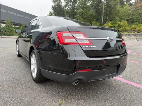 Used 2018 Ford Taurus SEL w/ Equipment Group 201A image 6
