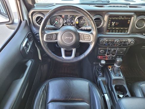 Used 2022 Jeep Wrangler Unlimited Rubicon 4xe w/ Steel Bumper Group image 16