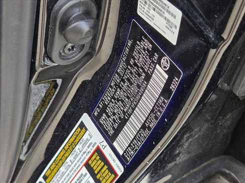 Used 2017 Toyota Camry SE image 24