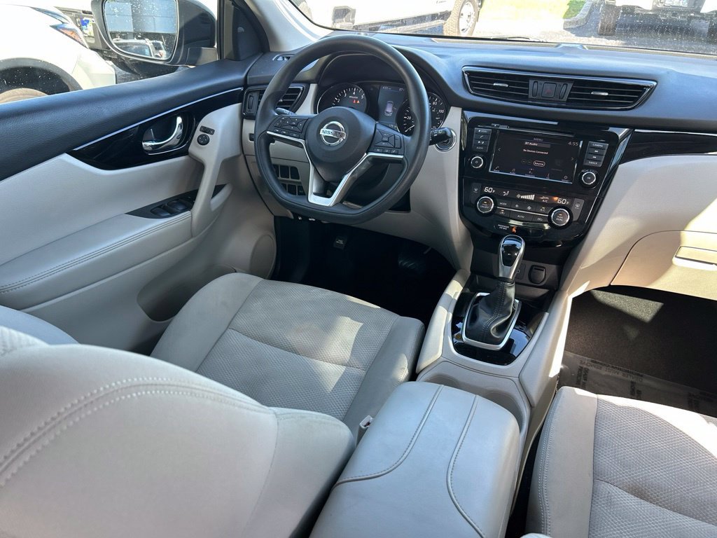 Used 2019 Nissan Rogue Sport SV FWD image 10