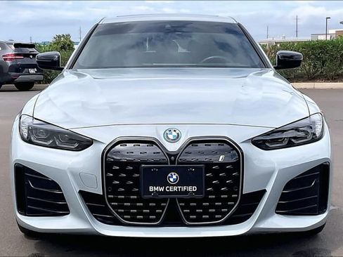 Certified 2023 BMW i4 eDrive40 w/ M Sport Package RWD image 3