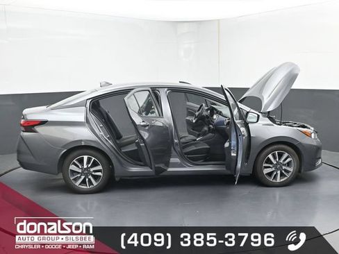 Used 2024 Nissan Versa SV FWD image 21