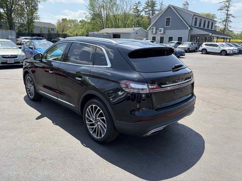 Used 2019 Lincoln Nautilus Reserve AWD/4WD image 5