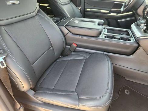 New 2026 Ford Expedition Max Platinum w/ Stealth Performance Package AWD/4WD image 10