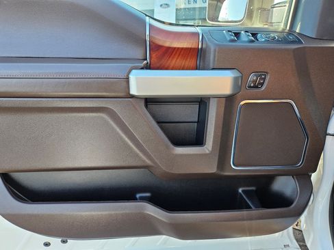Used 2022 Ford F350 King Ranch w/ King Ranch Ultimate Package AWD/4WD image 14