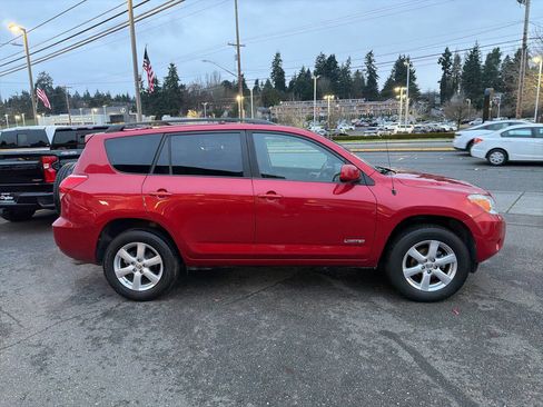 Used 2007 Toyota RAV4 Limited image 9