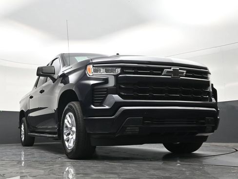 Used 2023 Chevrolet Silverado 1500 RST RWD image 27