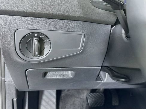 Used 2024 Volkswagen Tiguan S AWD/4WD image 18