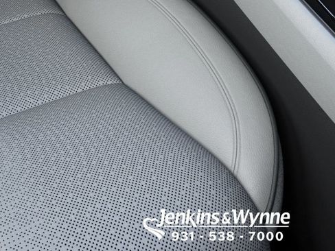 New 2026 Lincoln Aviator Black Label AWD/4WD image 16