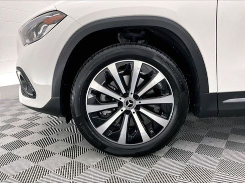 Certified 2023 Mercedes-Benz GLA 250 image 8