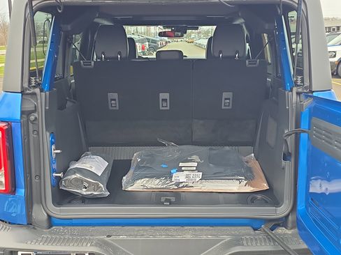 New 2025 Ford Bronco Big Bend w/ Black Diamond Package image 7