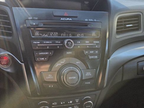 Used 2014 Acura ILX w/ Technology Package image 15