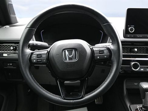 Used 2025 Honda Civic Sport image 14