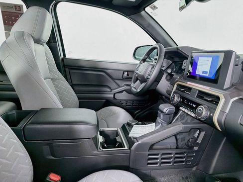 New 2026 Toyota Tacoma SR5 AWD/4WD image 33