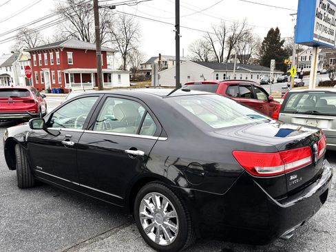 Used 2011 Lincoln MKZ Hybrid w/ 201A Rapid Spec Order Code image 4