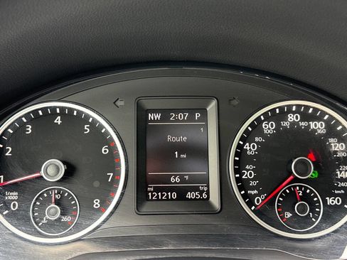Used 2014 Volkswagen Tiguan R-Line AWD/4WD image 19