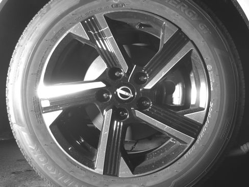 Used 2025 Nissan Sentra SV FWD image 13