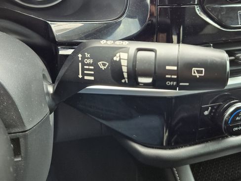 Used 2022 Nissan Pathfinder SL image 19