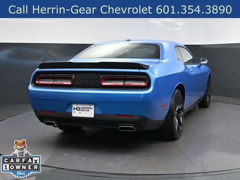Used 2023 Dodge Challenger SXT w/ Blacktop Package image 7