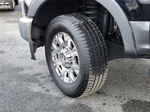 Certified 2022 Ford F250 Lariat w/ Chrome Package image 32