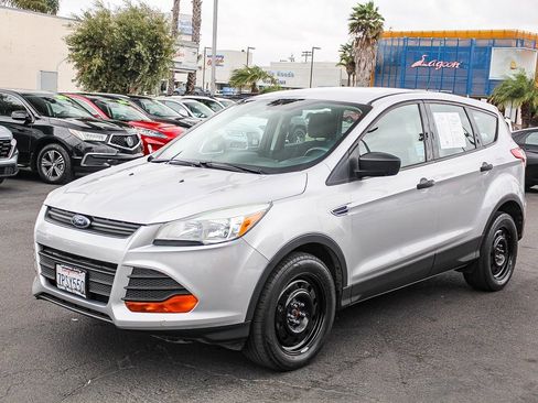 Used 2016 Ford Escape S image 3