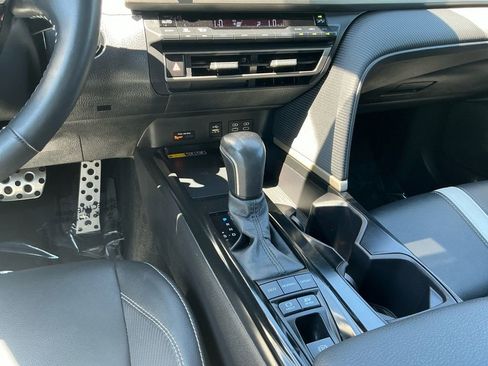 Certified 2025 Toyota Camry SE FWD image 13