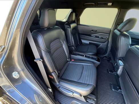Used 2023 Nissan Pathfinder Rock Creek image 26